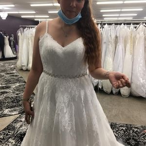 Val Stefani one of a kind wedding dress.